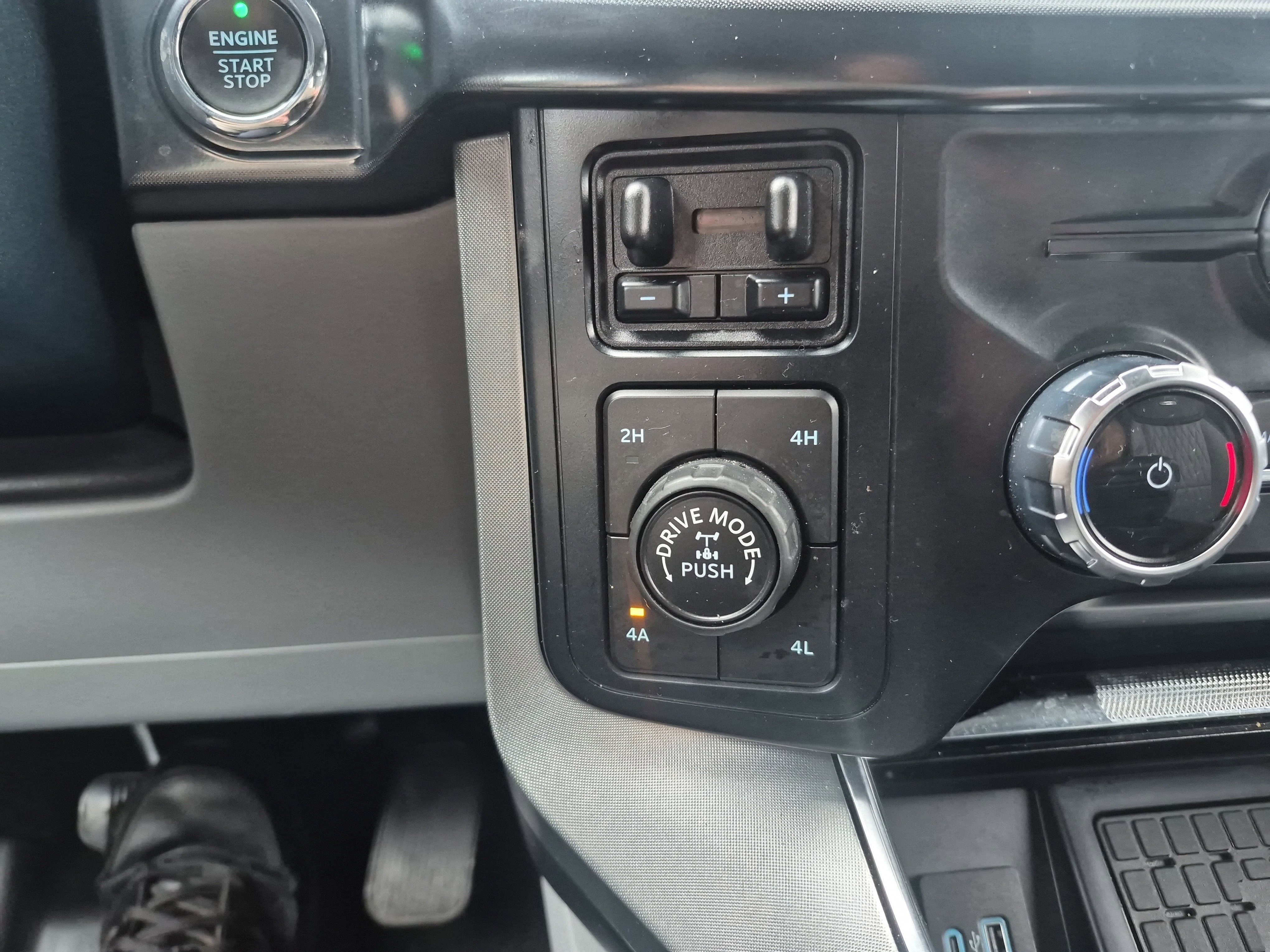 Certified 2023 Ford F150 Limited image 36