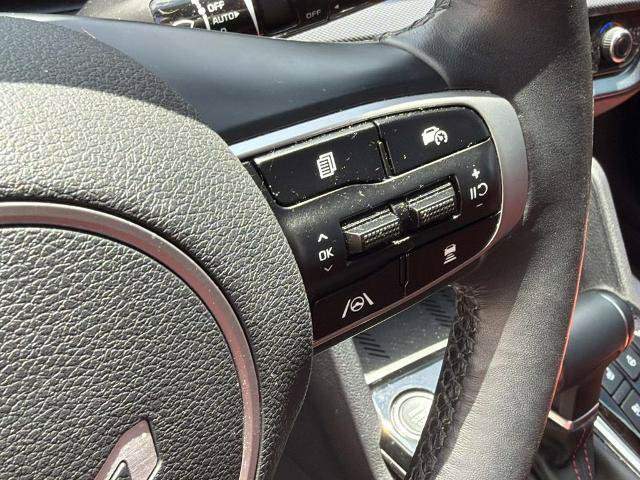 Used 2025 Kia Sportage SX AWD/4WD image 15