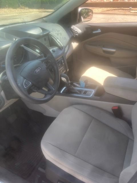 Certified 2019 Ford Escape SE FWD image 10