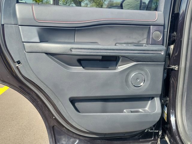 Certified 2024 Ford Expedition Limited image 27