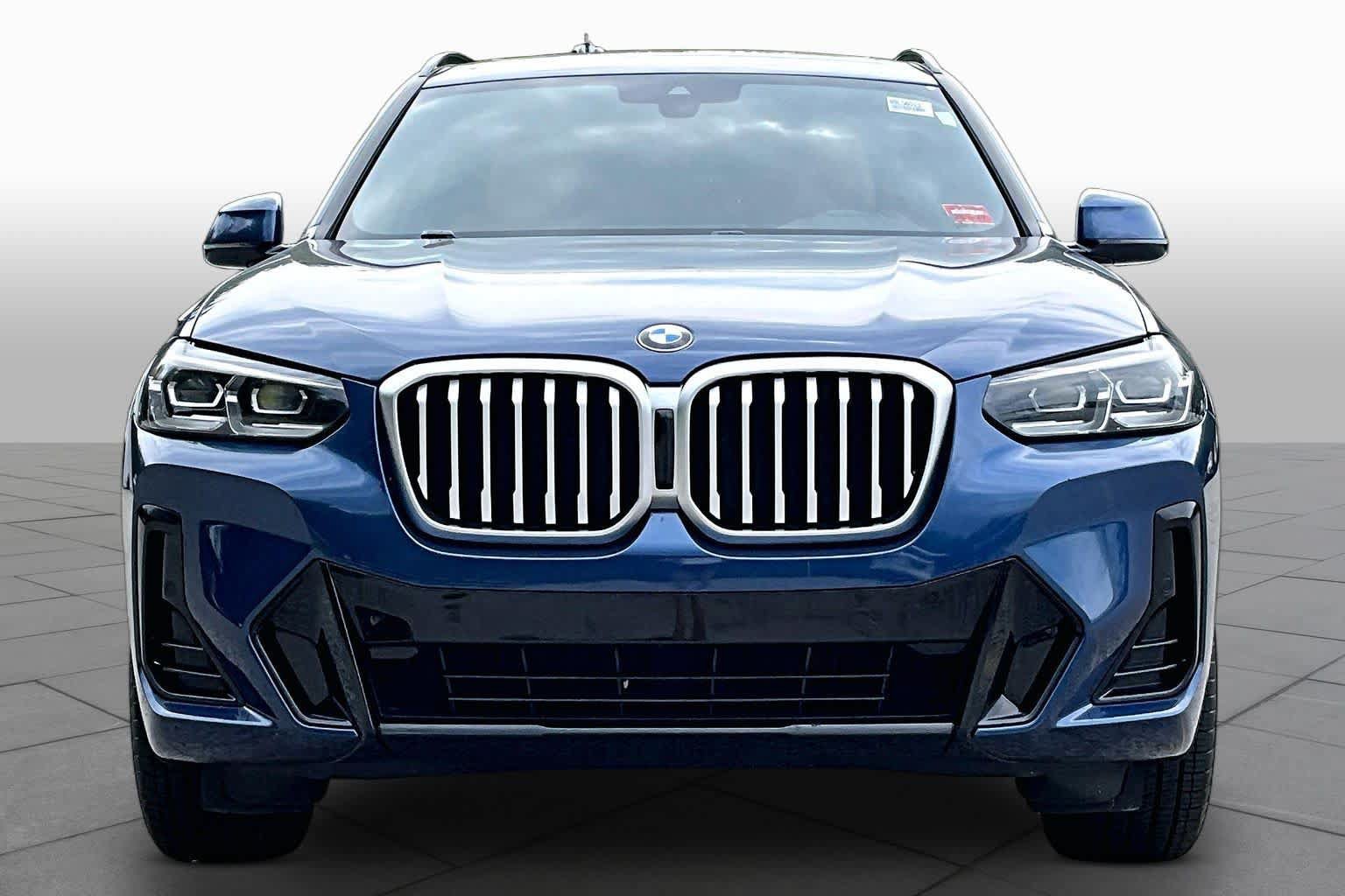 Used 2022 BMW X3 xDrive30i w/ M Sport Package 2 AWD/4WD image 4