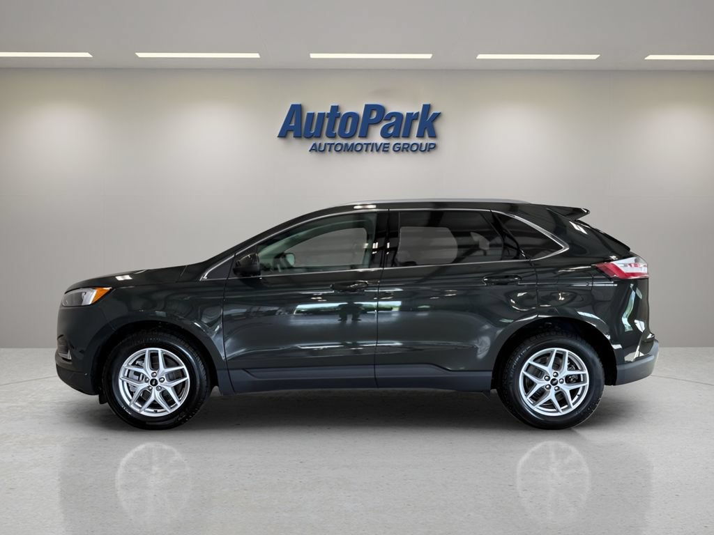 Certified 2024 Ford Edge SEL w/ Convenience Package AWD/4WD image 4