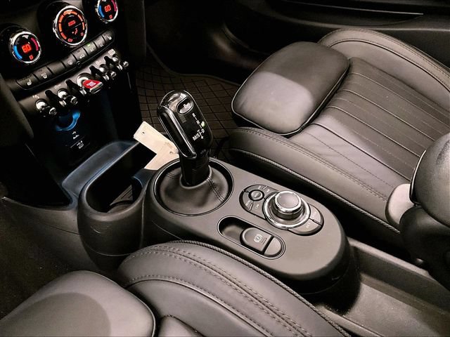 Used 2022 MINI Cooper S w/ Driver Assistance Package FWD image 16