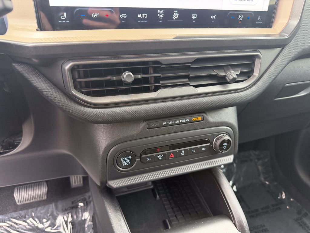 Certified 2025 Ford Bronco Sport Big Bend w/ Convenience Package image 19