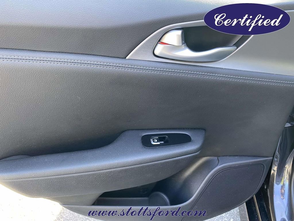 Used 2019 Kia Stinger GT RWD image 13