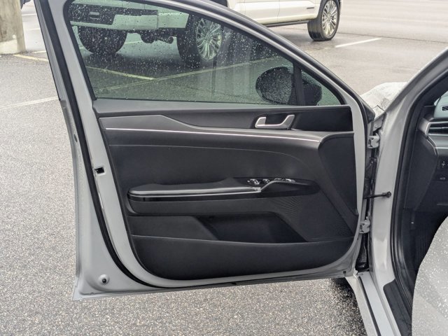 Used 2023 Kia K5 GT-Line image 14