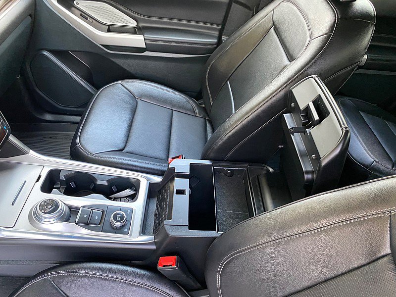 Certified 2023 Ford Explorer Limited w/ Limited Technology Package AWD/4WD image 63