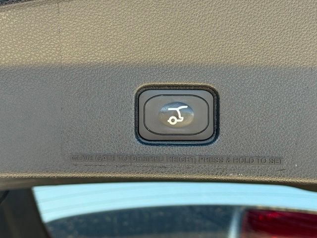 Certified 2018 Ford Explorer XLT w/ Equipment Group 202A FWD image 14
