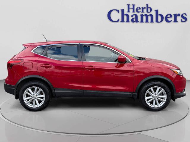 Used 2017 Nissan Rogue Sport S w/ S Appearance Package FWD image 11