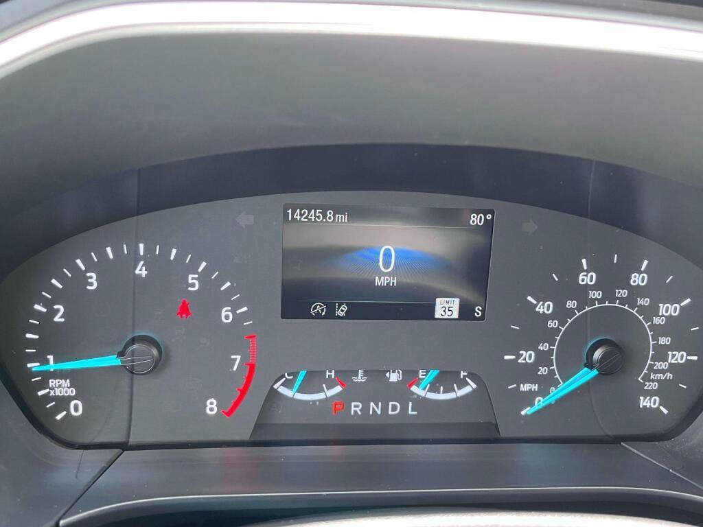 Certified 2022 Ford Escape SEL AWD/4WD image 3
