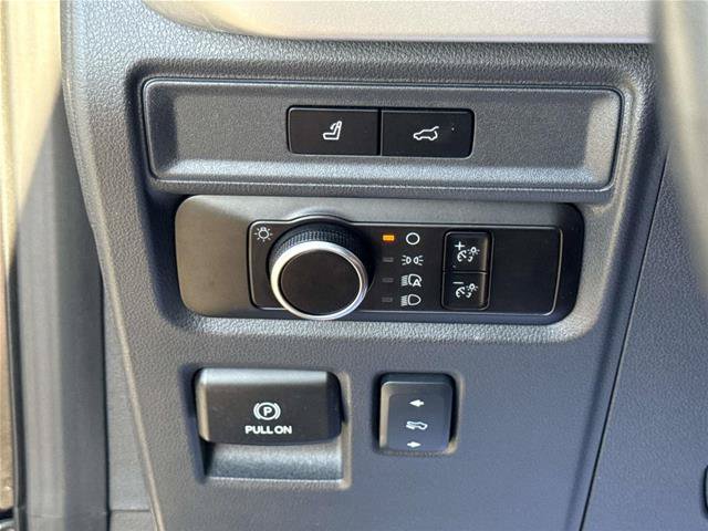 Certified 2024 Ford Expedition XLT AWD/4WD image 17