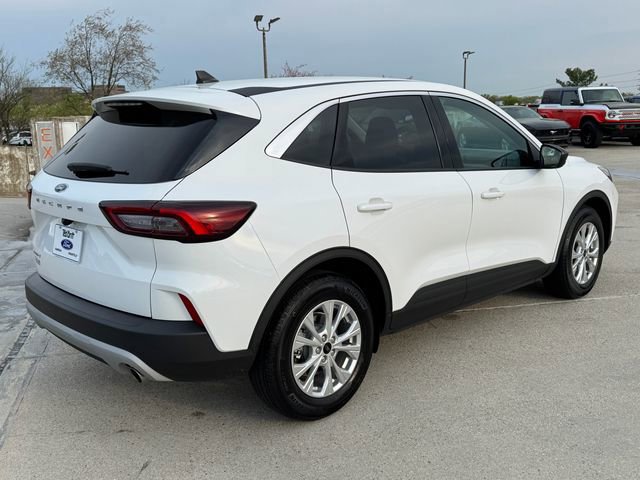 Certified 2024 Ford Escape Active FWD image 5