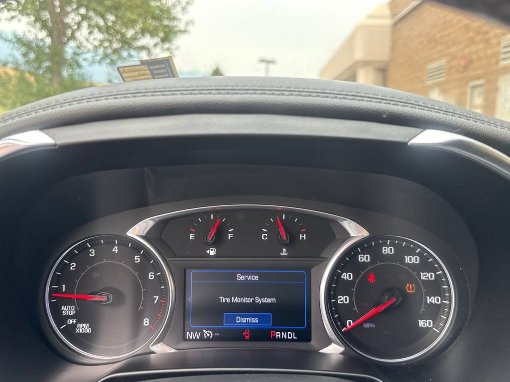 Used 2019 Chevrolet Blazer LT AWD/4WD image 17