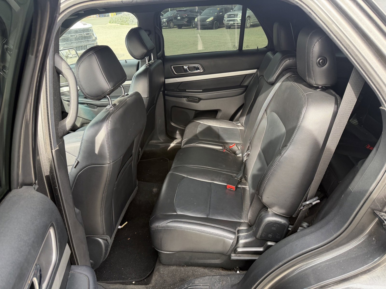 Certified 2017 Ford Explorer XLT w/ Equipment Group 202A image 12