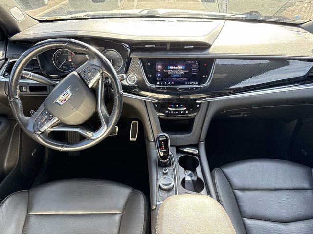 Used 2020 Cadillac XT6 Sport image 16