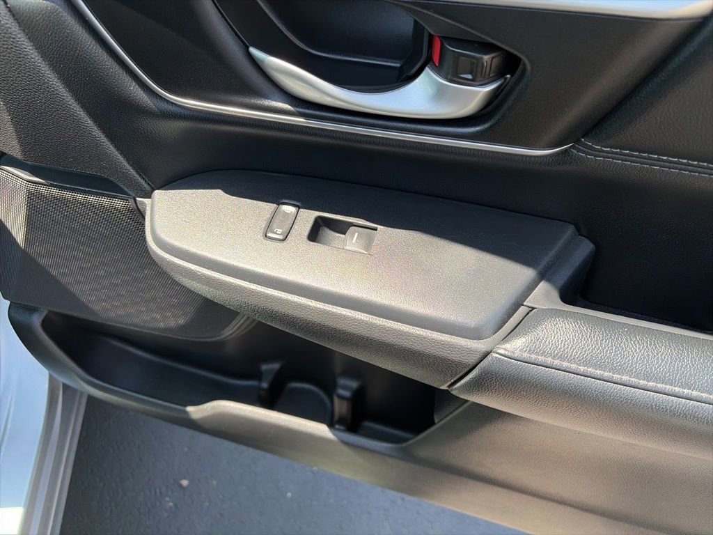 Used 2017 Honda CR-V EX-L image 14