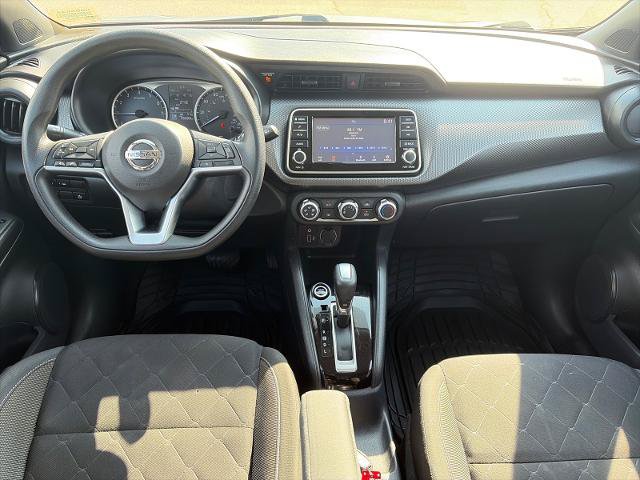 Used 2020 Nissan Kicks S FWD image 6