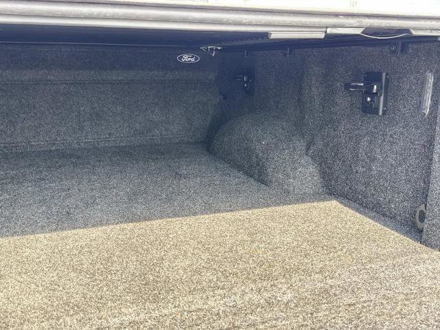 Certified 2023 Ford F150 Raptor w/ Raptor Carbon Fiber Package image 13