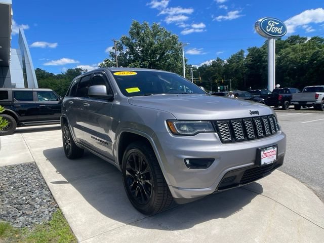 Used 2020 Jeep Grand Cherokee Altitude AWD/4WD image 2