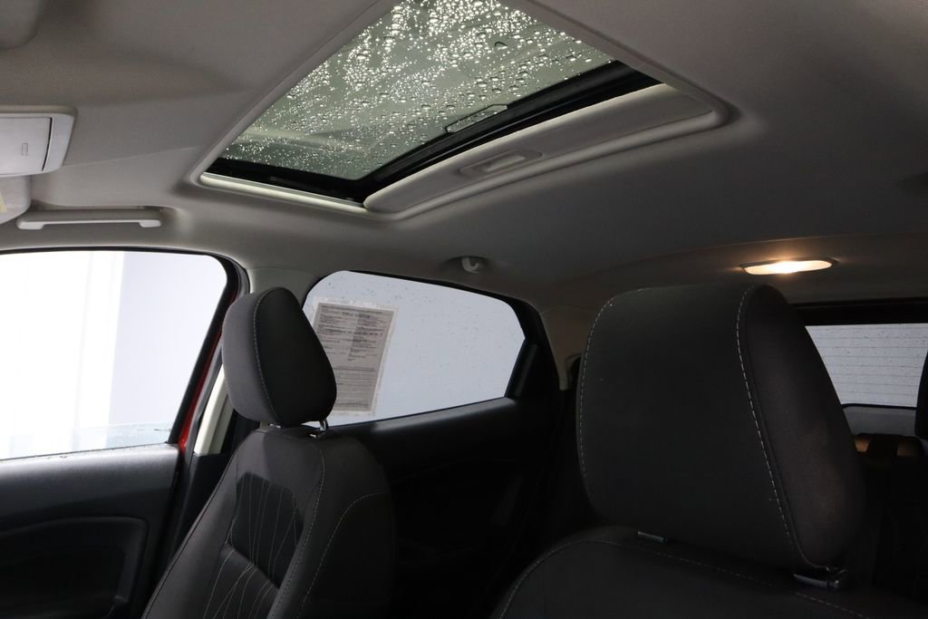Certified 2018 Ford EcoSport SE FWD image 32