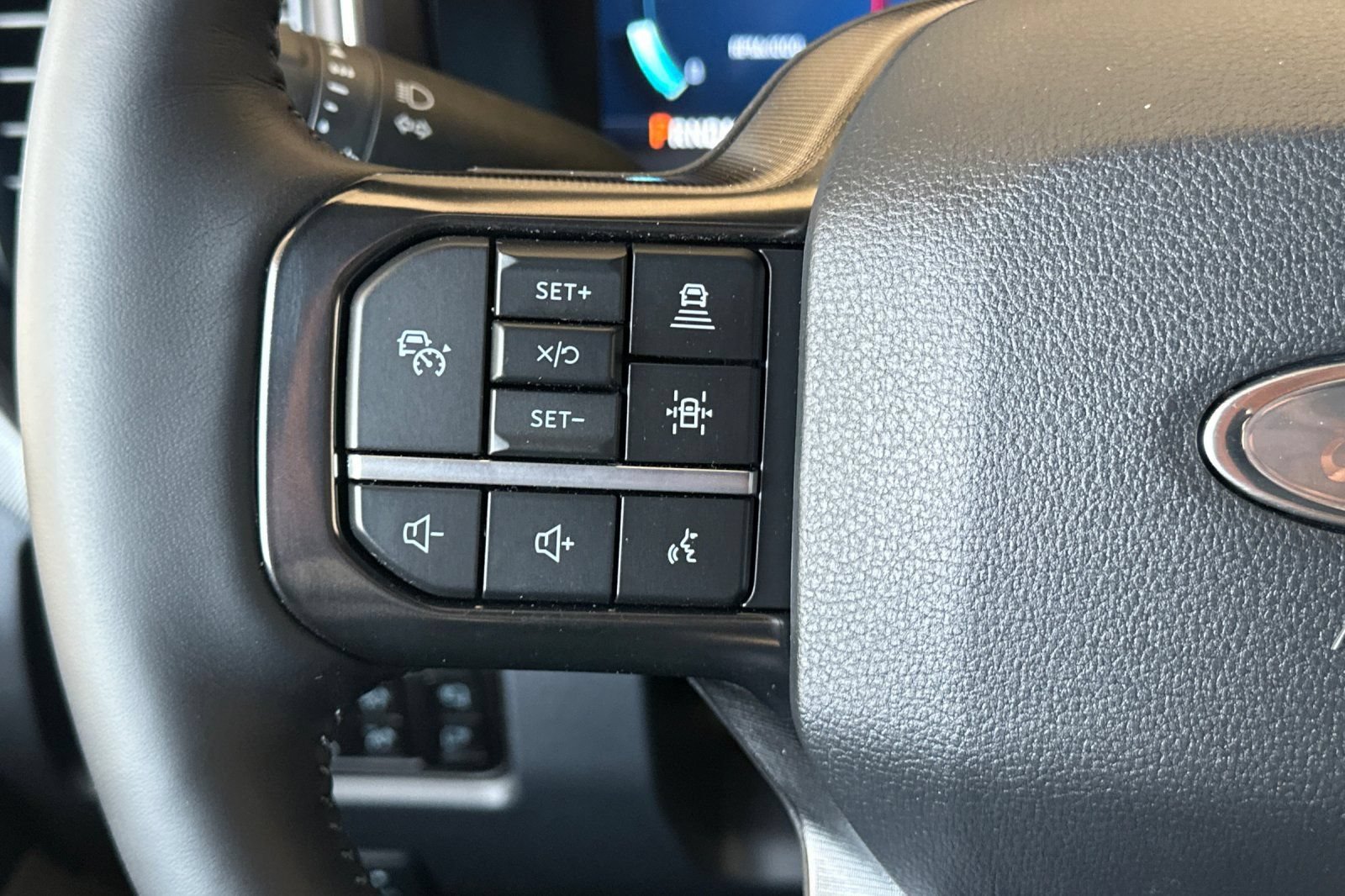 Certified 2026 Ford F350 Platinum AWD/4WD image 25
