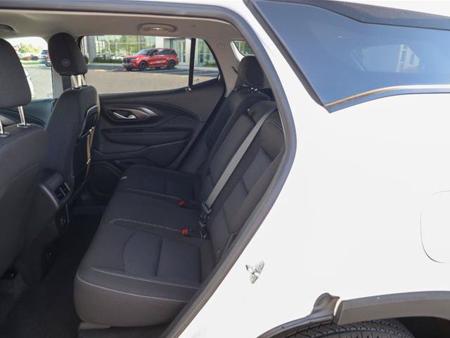 Used 2022 GMC Terrain SLE w/ Driver Convenience Package AWD/4WD image 26