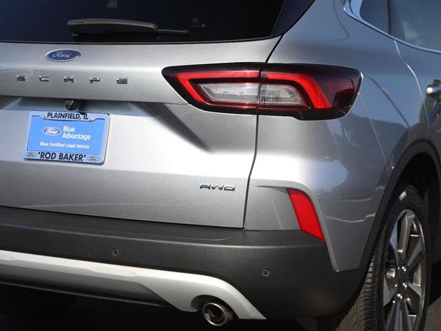 Certified 2024 Ford Escape Platinum AWD/4WD image 12