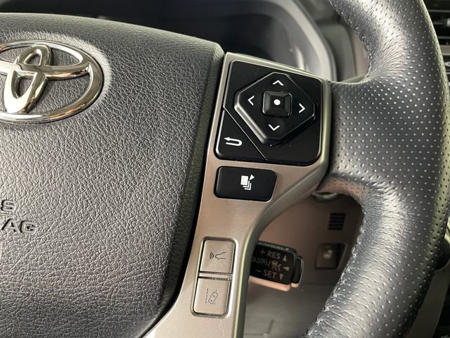 Used 2023 Toyota 4Runner Limited AWD/4WD image 11