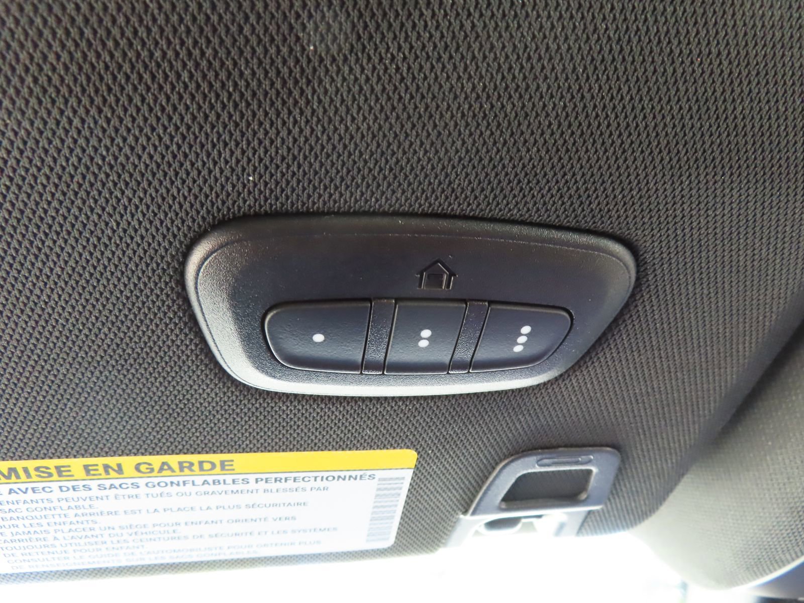 Used 2025 Jeep Grand Cherokee Limited w/ Trailer Tow Package AWD/4WD image 39