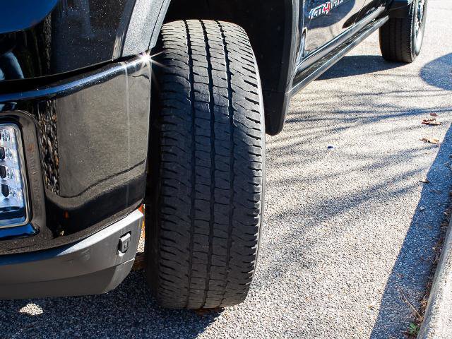 Used 2023 GMC Sierra 2500 AT4 w/ AT4 Preferred Package image 9