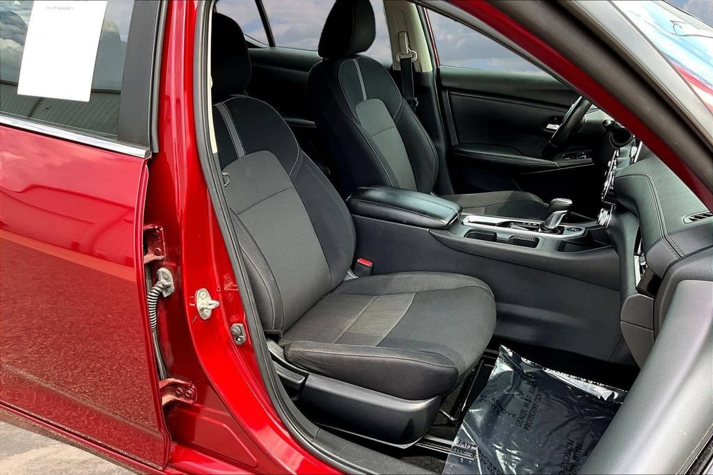 Used 2021 Nissan Sentra SV FWD image 30
