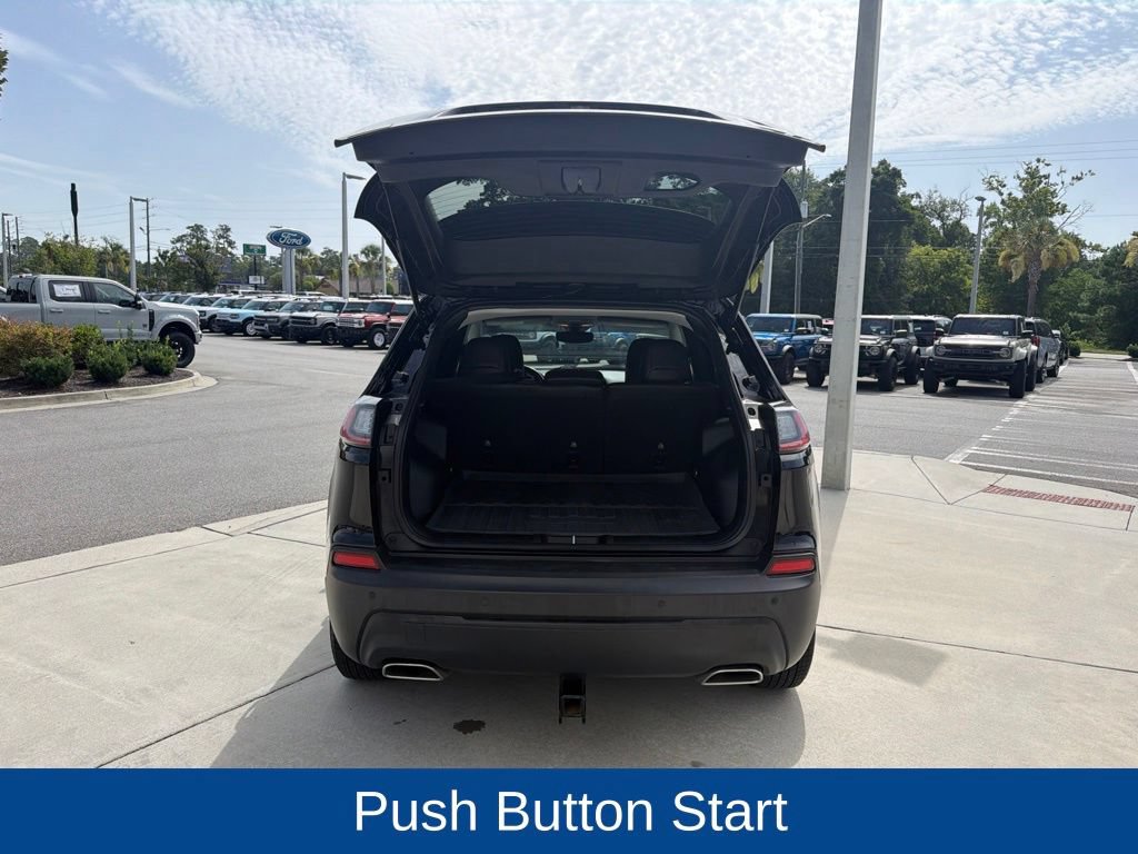 Used 2021 Jeep Cherokee Latitude Lux FWD image 9