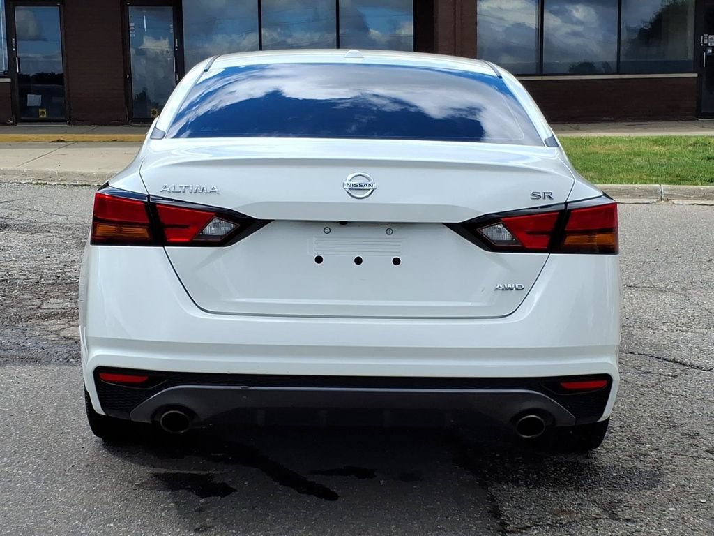 Used 2019 Nissan Altima 2.5 SR w/ SR Premium Package AWD/4WD image 4