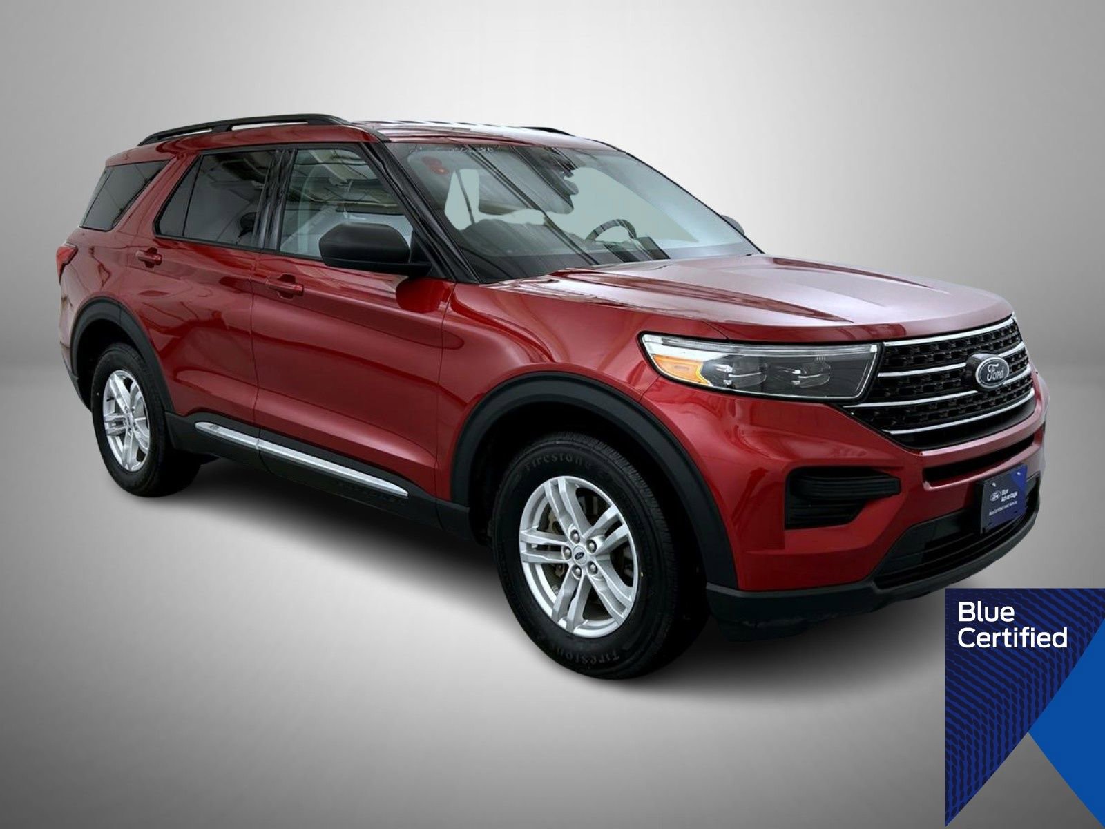 Certified 2021 Ford Explorer XLT image 3