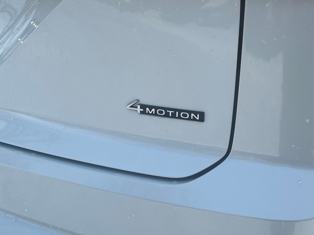 Used 2023 Volkswagen Atlas Cross Sport SEL image 7