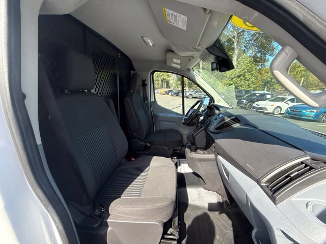 Certified 2018 Ford Transit 250 130 Low Roof w/ Exterior Upgrade Package RWD image 12