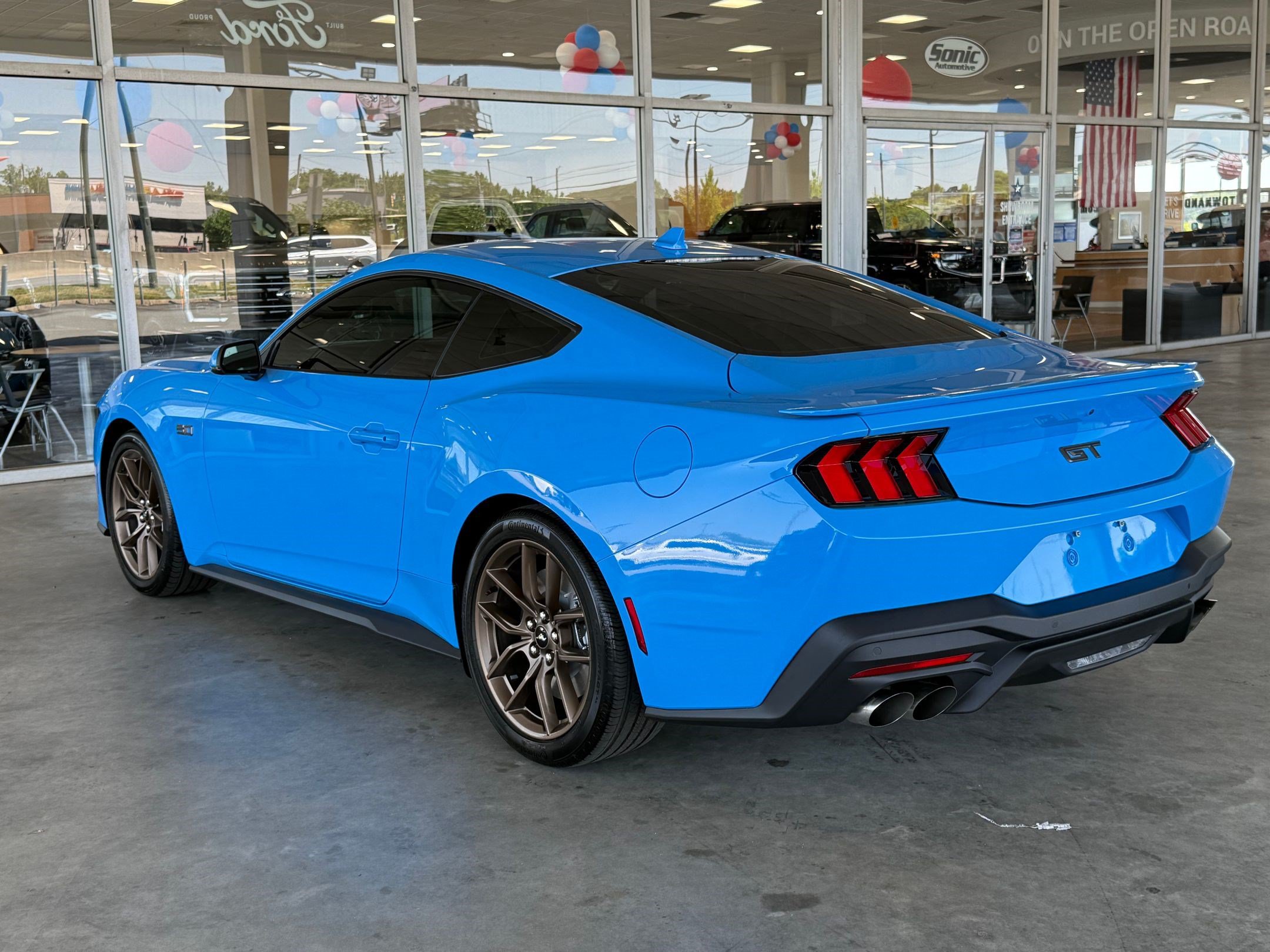 Certified 2025 Ford Mustang GT Premium RWD image 3