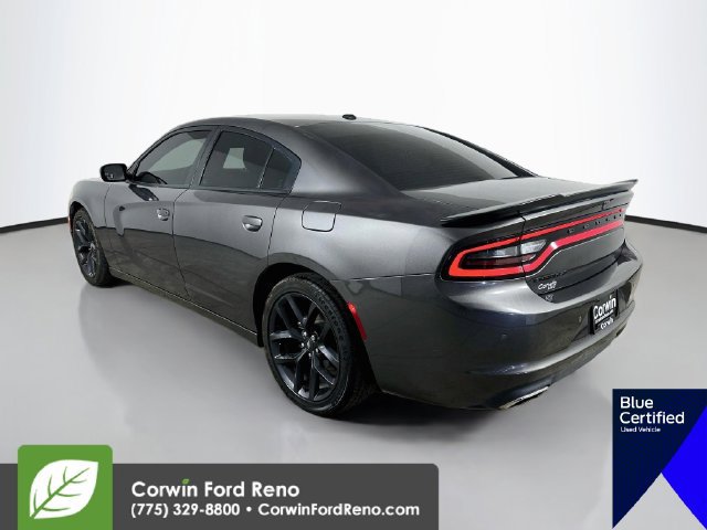 Used 2021 Dodge Charger SXT w/ Blacktop Package RWD image 5