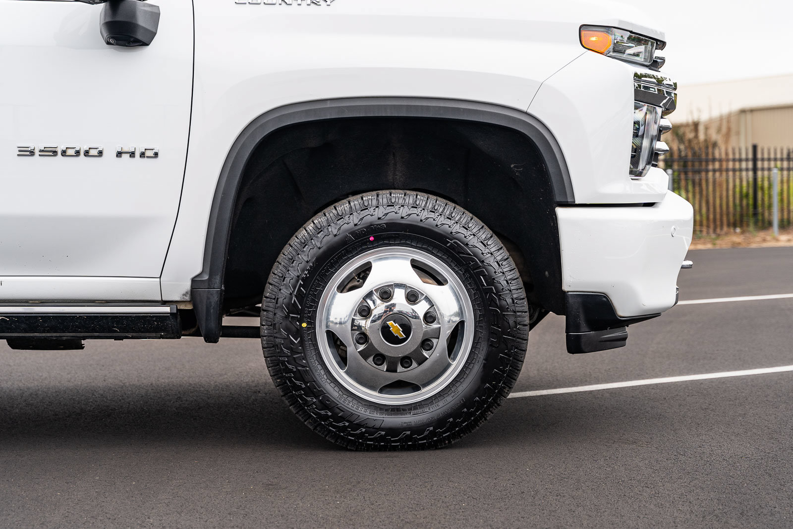Used 2021 Chevrolet Silverado 3500 High Country AWD/4WD image 9