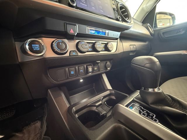 Used 2023 Toyota Tacoma SR5 AWD/4WD image 25