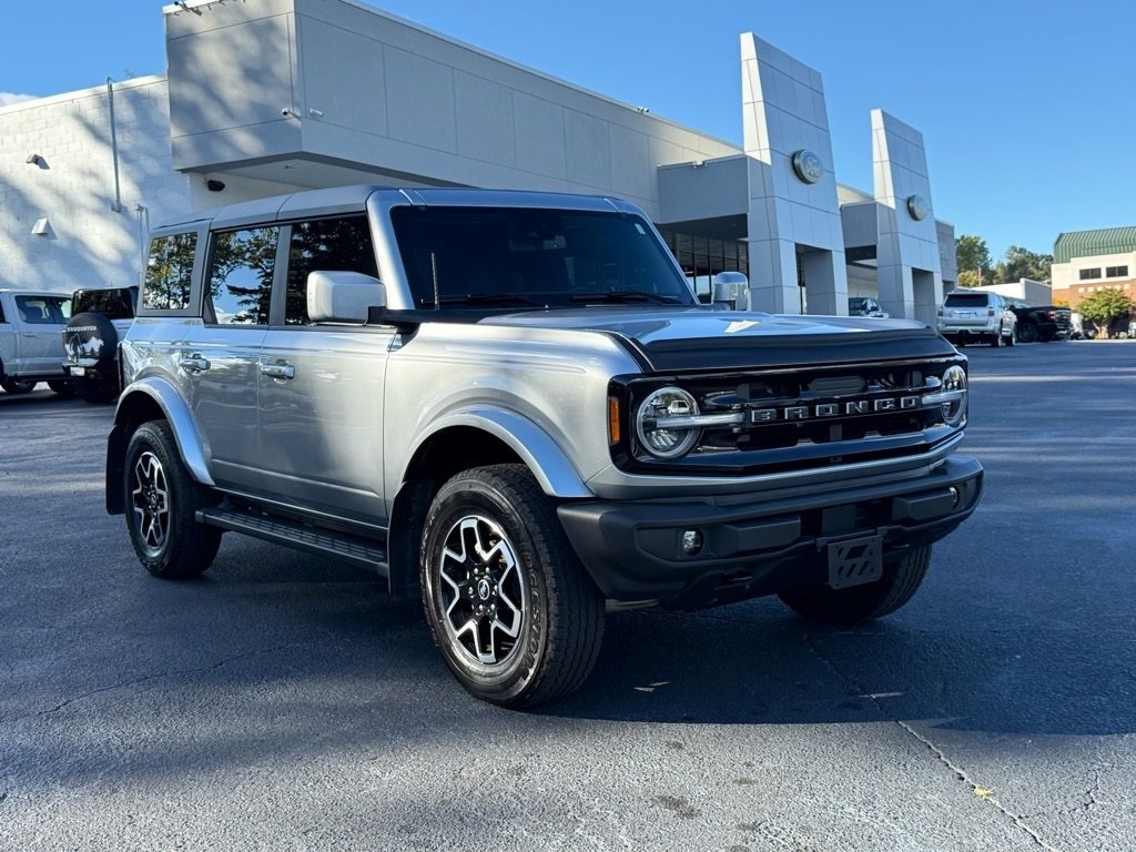 Certified 2024 Ford Bronco Outer Banks image 2