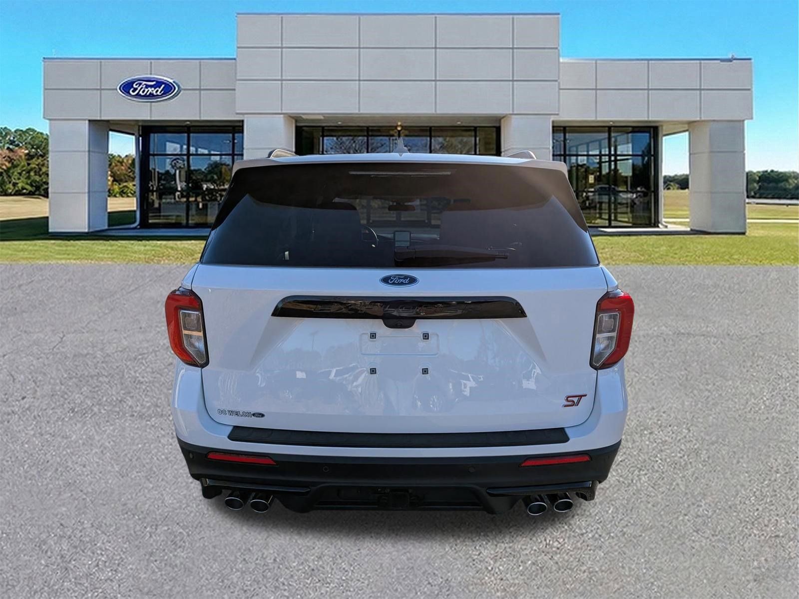 Certified 2024 Ford Explorer ST w/ Equipment Group 401A image 4