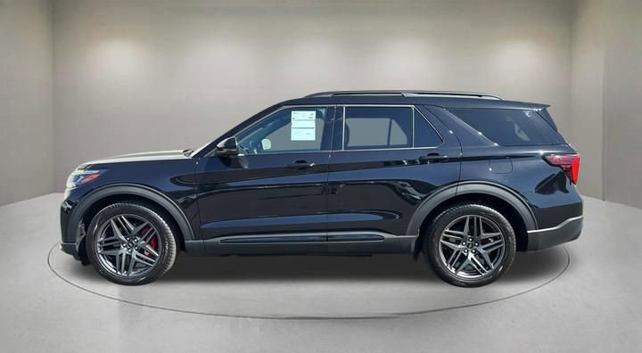 Certified 2025 Ford Explorer ST w/ Sun And Sound Package AWD/4WD image 5