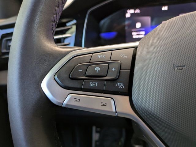 Used 2025 Volkswagen Jetta Sport image 20