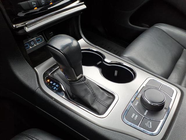 Used 2019 Jeep Grand Cherokee Limited X image 16