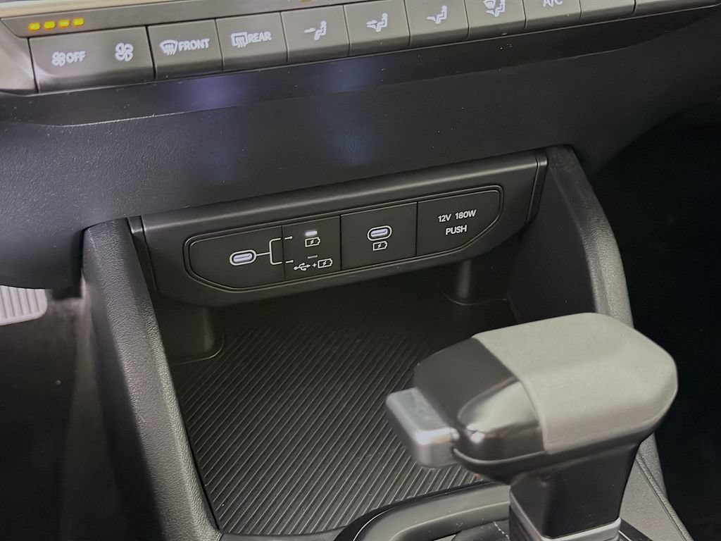 Used 2025 Kia K4 FWD image 36