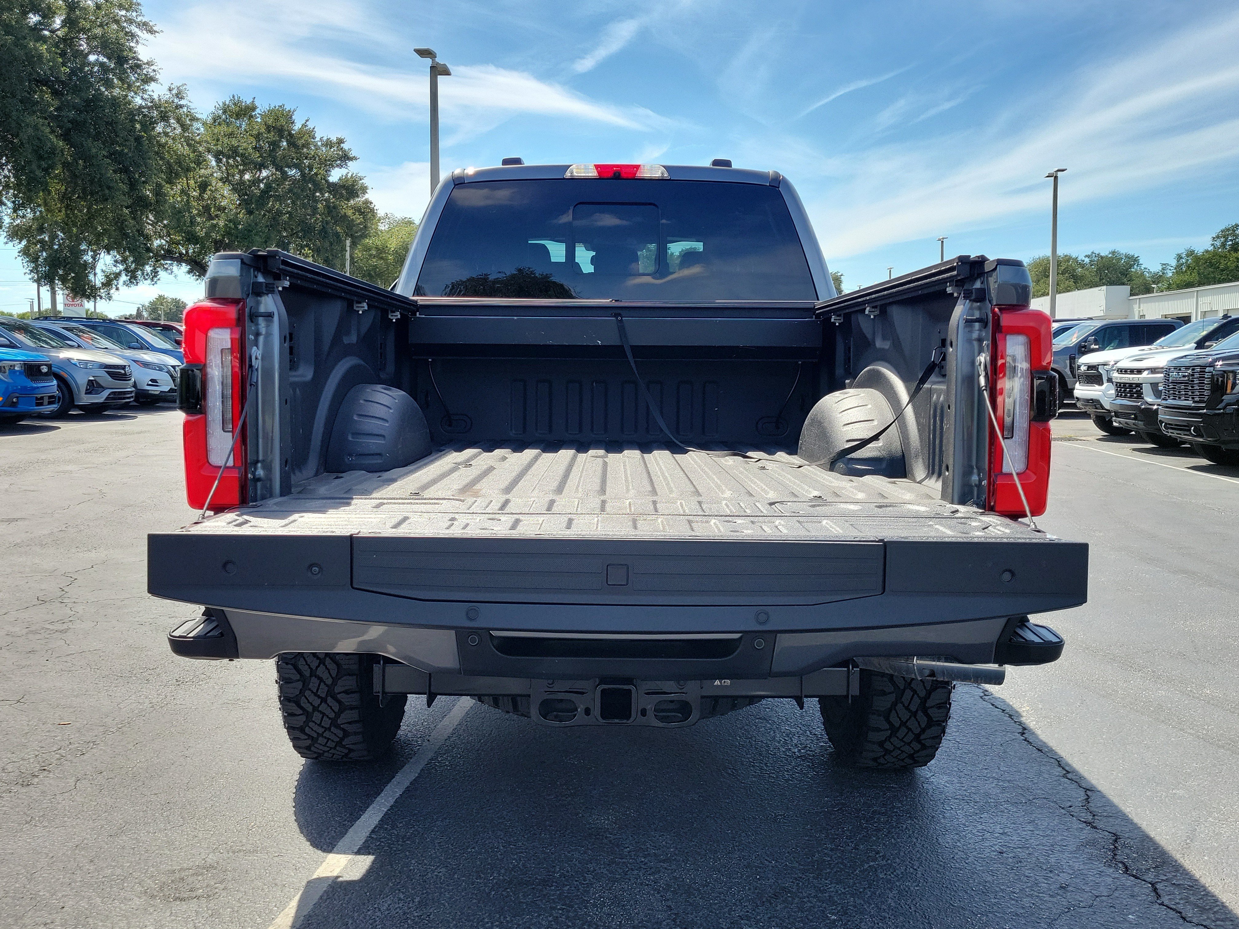 Certified 2024 Ford F250 Platinum w/ Tremor Off-Road Package AWD/4WD image 9
