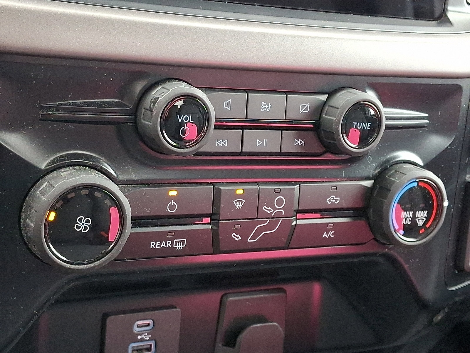 Certified 2024 Ford F150 XL w/ Equipment Group 103A High image 17