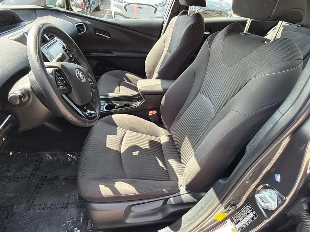 Used 2020 Toyota Prius Prime LE FWD image 23