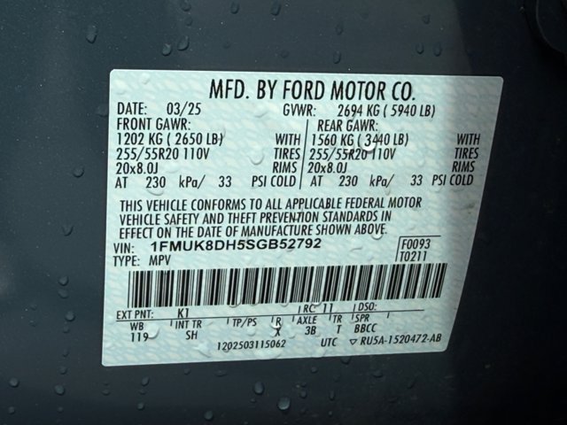 Certified 2025 Ford Explorer Active w/ Active Comfort Package AWD/4WD image 38